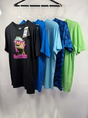 5 New With Tags Under Armour Boys Youth XL Loose Fit  T-Shirt Bundle
